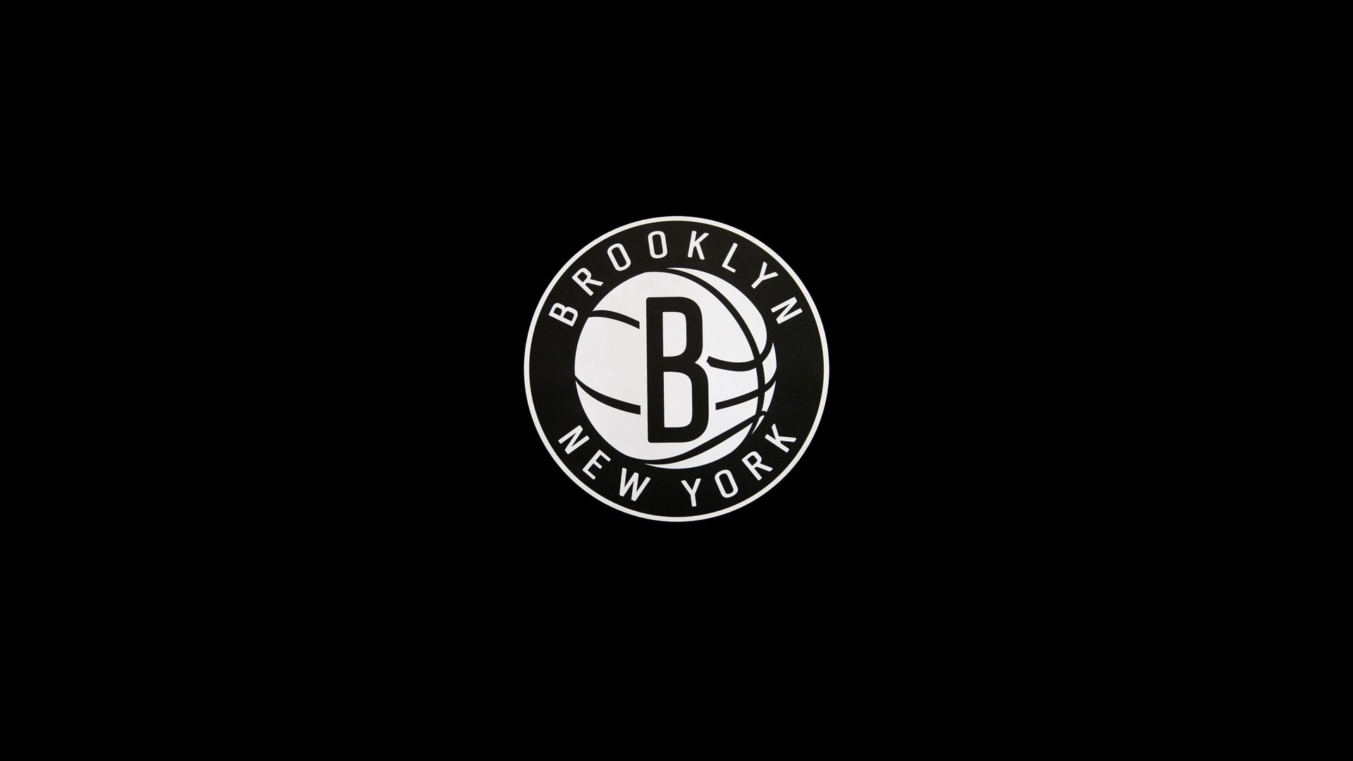 普里吉奥尼将担任西部全明星助理教练，首次亮相NBA全明星赛，普里吉奥尼妻子